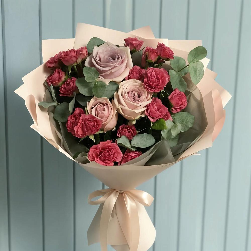 Букет цветов из: Гвоздики и Розы в Зеленоградский Пушкинского района