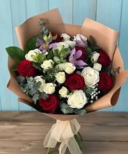 Букет цветов из:  Розы и Альстромерии в Зеленоградский Пушкинского района