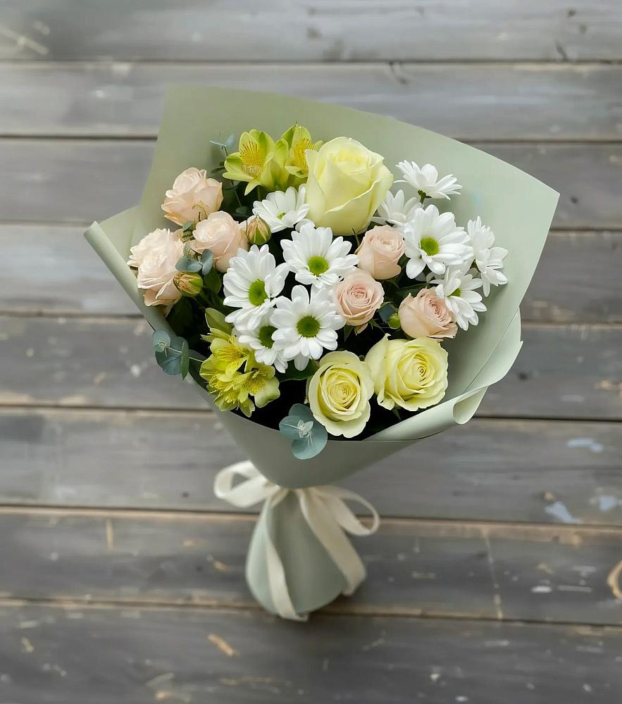 Букет цветов из: Альстромерии, Розы и Хризантемы в Зеленоградский Пушкинского района