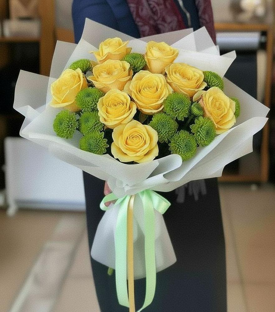 Букет цветов из: Хризантемы и Розы в Зеленоградский Пушкинского района