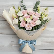 Букет цветов из:  Лизиантусы в Зеленоградский Пушкинского района
