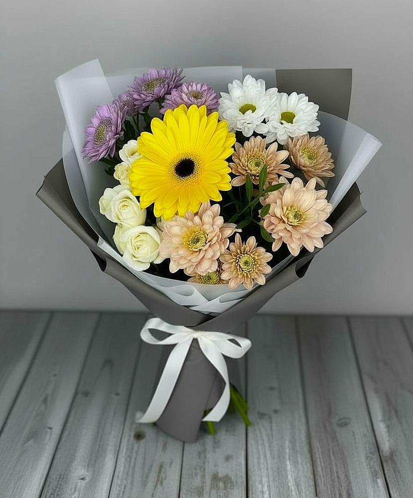 Букет цветов из: Розы, Герберы и Хризантемы в Зеленоградский Пушкинского района