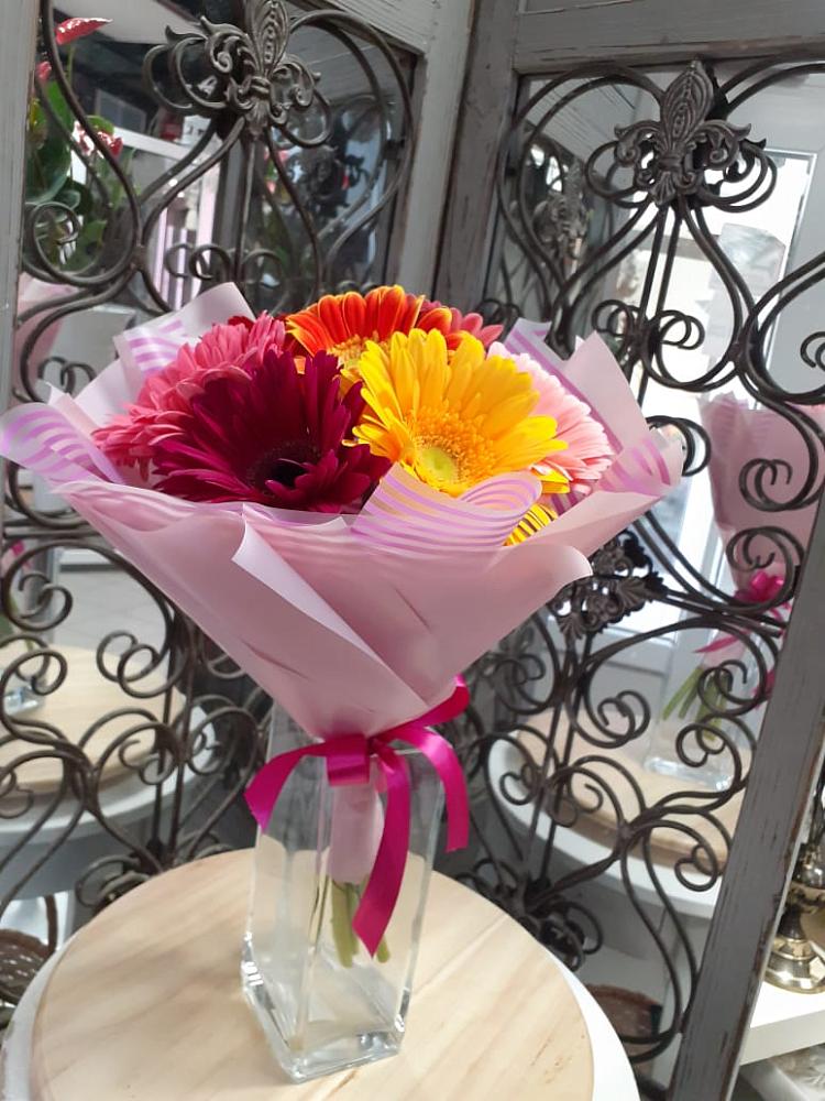 Букет цветов из: Герберы в Зеленоградский Пушкинского района