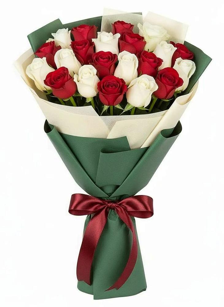 Букет Микс из красных и белых роз в Зеленоградский Пушкинского района