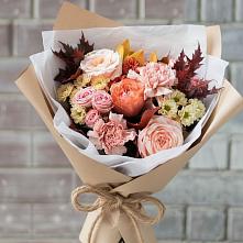 Букет цветов из:  Гвоздики, Хризантемы и Розы в Зеленоградский Пушкинского района