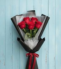 Букет цветов из:  Розы в Зеленоградский Пушкинского района