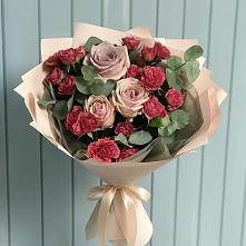 Букет цветов из:  Гвоздики и Розы #REPLACE_PRED# Зеленоградский Пушкинского района