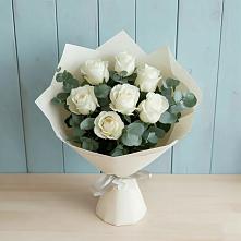 Букет Белые розы в Эвкалипте в Зеленоградский Пушкинского района